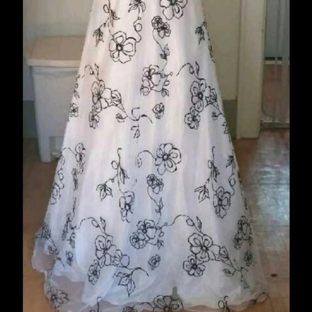 Prom dress